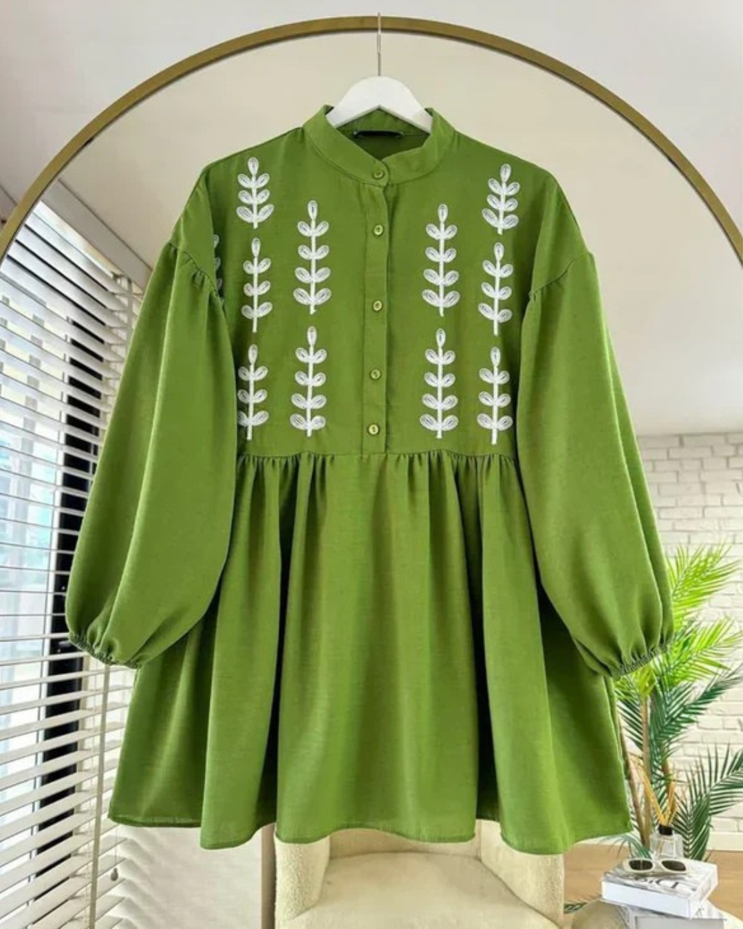 Leaf Embroidered Half Buttoned Cotton Tunic