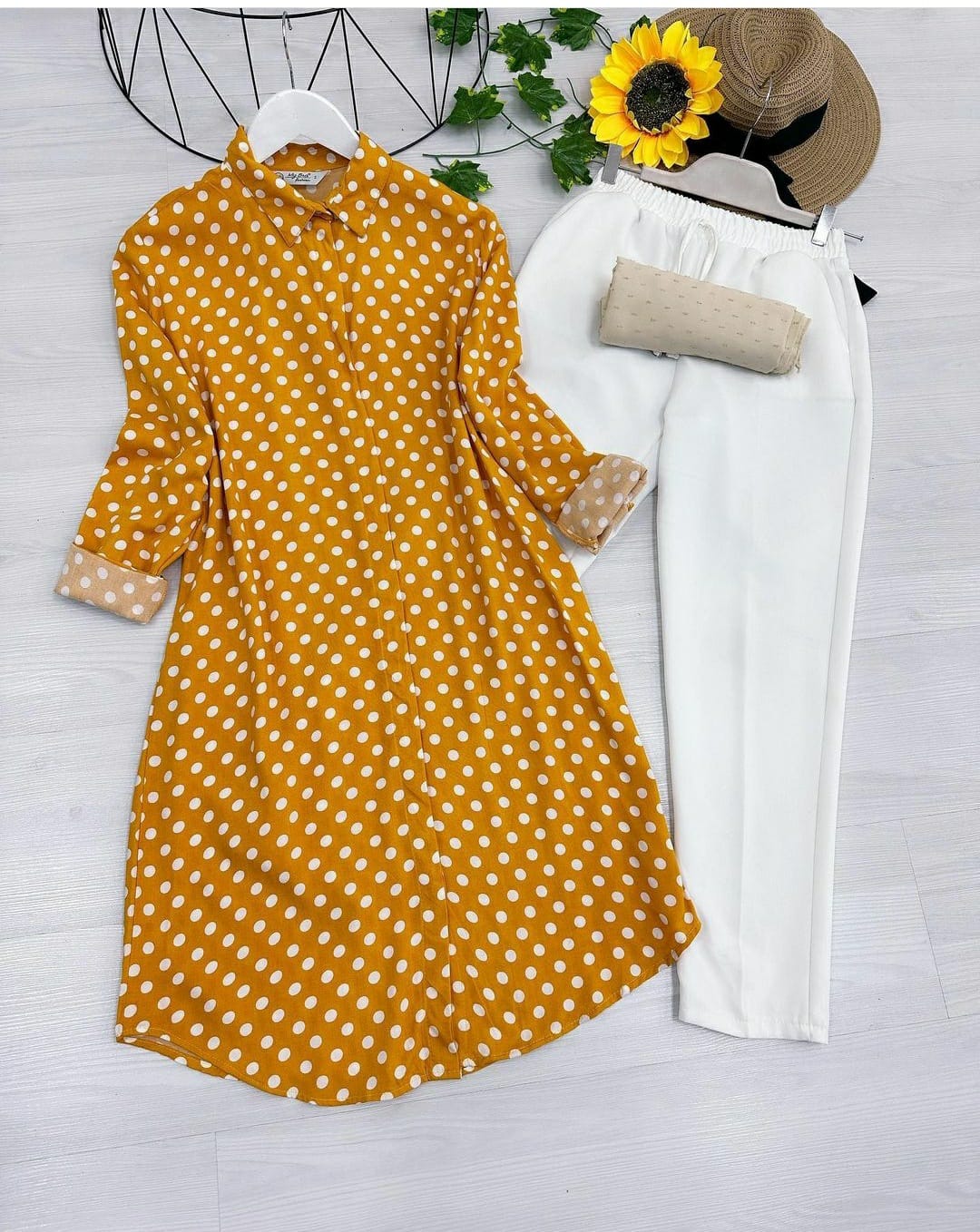 top and bottom set party wear