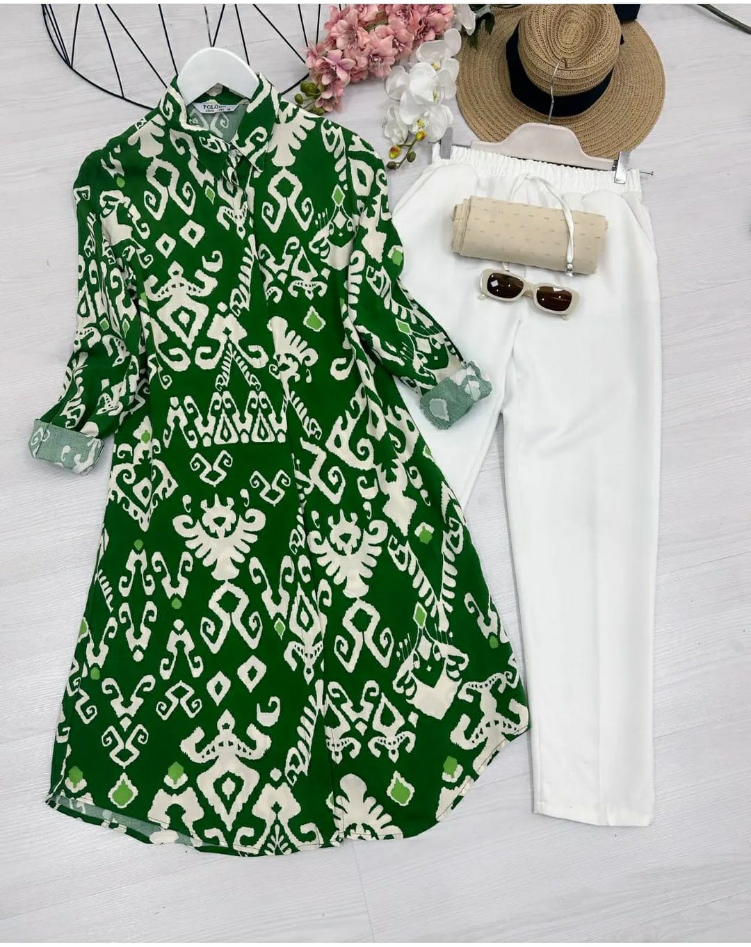 PRINTED TOP WITH PLAIN PALAZZO SET