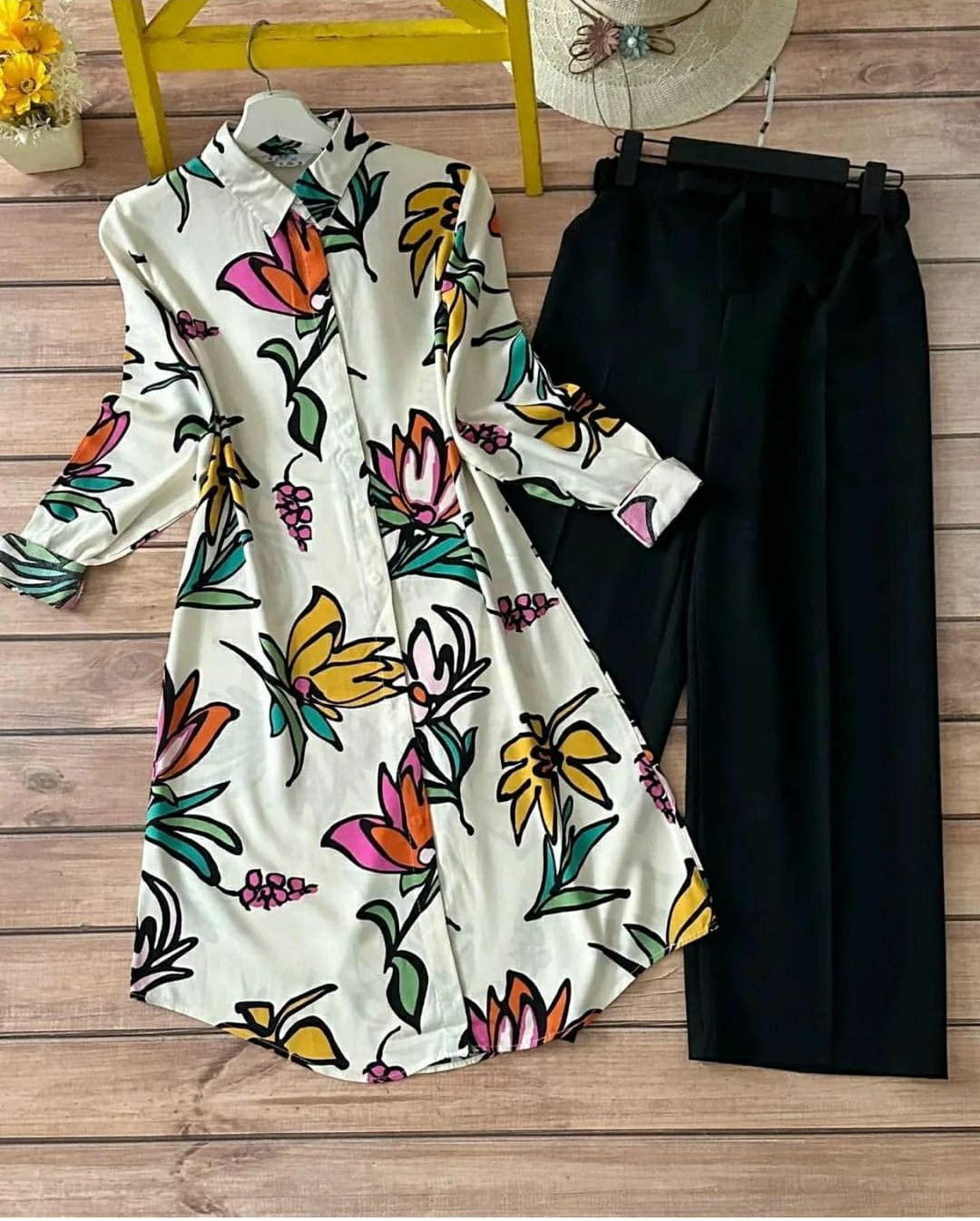 PRINTED TOP WITH PLAIN PALAZZO SET