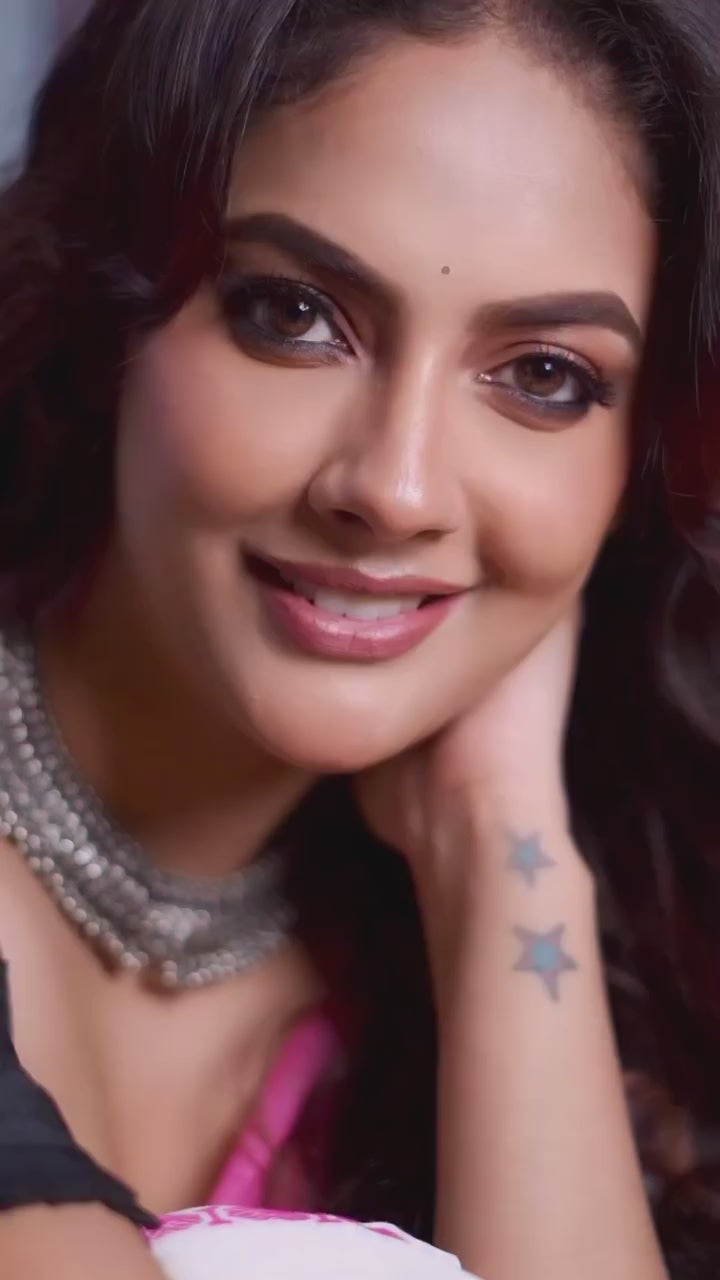 Elegant Handwoven Cotton Saree in White with Pink & Black Stripes