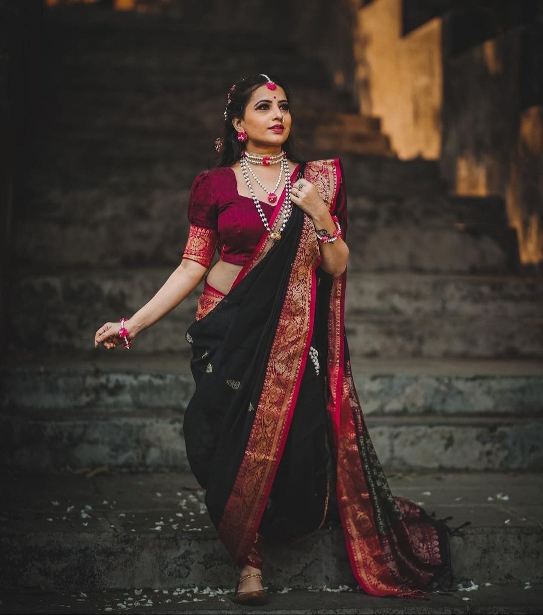 Majesty Maroon-Black Colored Kanchivaram Silk Saree With Blouse-5577